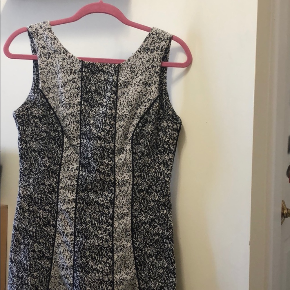 H&M size 10 marbled white and black a-line dress